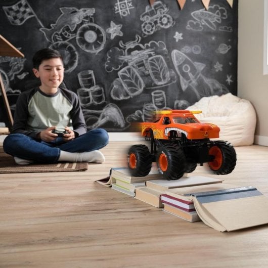 Camión Monster truck Spin Master El Toro Loco RC 1:15 con efectos de humo