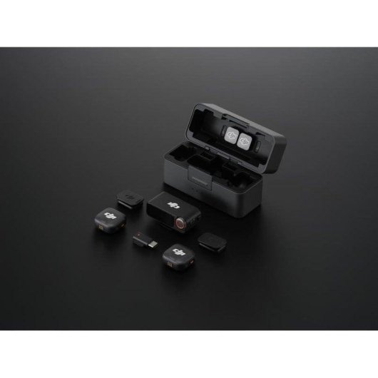 Microfono DJI Mic 3 wireless omnidirezionale con custodia di ricarica
