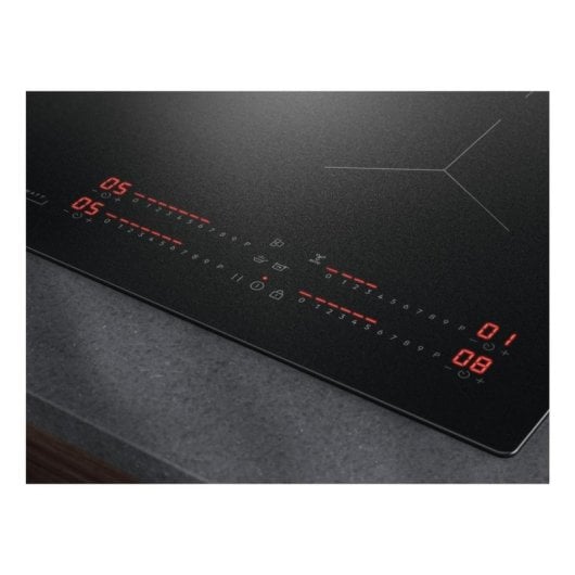 Piano a induzione AEG TI84IB30IZ integrato 80 cm 4 zone vetroceramica nero