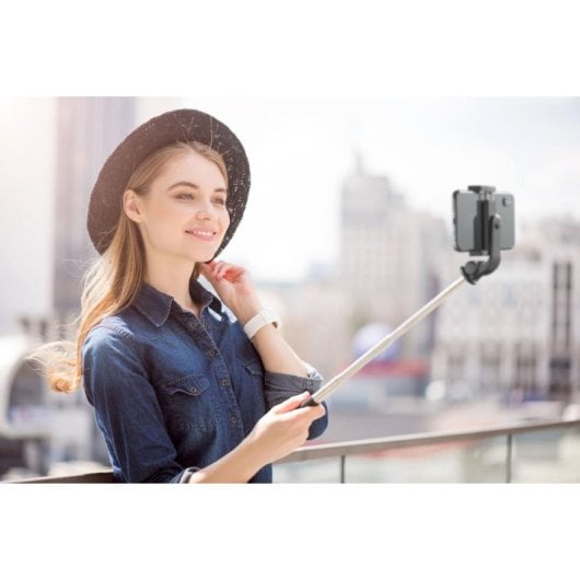 Palo para selfies Cellularline Freedom trípode Bluetooth universal negro