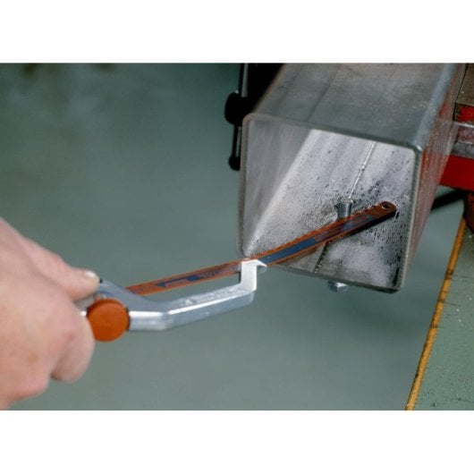 Sierra de arco Bahco 208 25 cm mango gris-naranja ligera y precisa