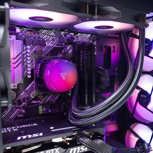 PC compatible PC : AMD Ryzen 7 5700X / 32 Go / SSD 1 To / RTX 5060 LE V2