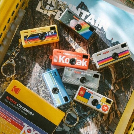 Cámara Compacta Llavero Kodak Charmera 1.6MP USB-C Pantalla LCD Diseño Vintage Sorpresa