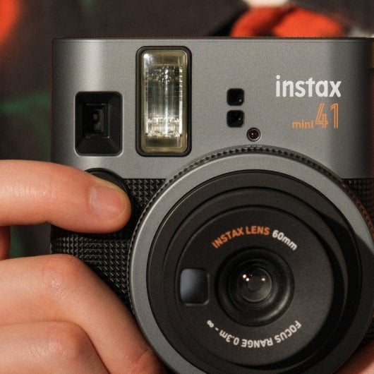 Câmara Instantânea Fujifilm Instax Mini 41 Flash Estojo Pack 10 Fotos Preto