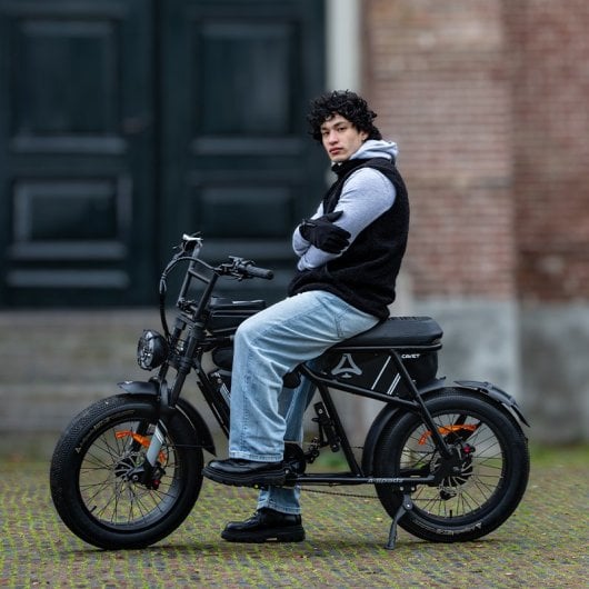 Vélo électrique Qreate Cavet Air 20" 250W Fat Bike Batterie 15,6Ah App TFT