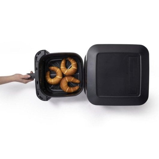 Freidora de Aire Hisense HAF2100DCD 7,7 L 2100 W con 10 Programas y Pantalla Táctil