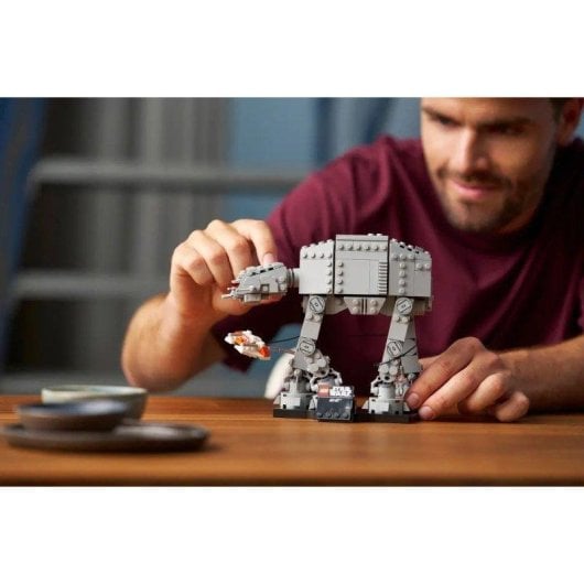LEGO Star Wars AT-AT 75440 525 piezas