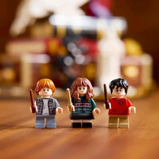 Set da Collezione LEGO Harry Potter 76466 con Minifigure Iconiche e Funzioni Interattive