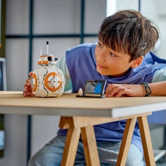 Jouet de construction LEGO Star Wars 75452 BB-8 569 pièces fonction tête rotative