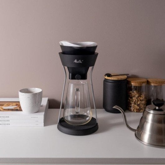 Filterkaffeemaschine Melitta Amano mit Ausgussverschluss und Antitropf-System