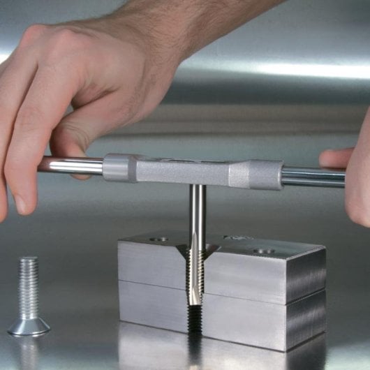 Macho para roscar RUKO 230060 HSS M6 mano derecha plata 56 mm