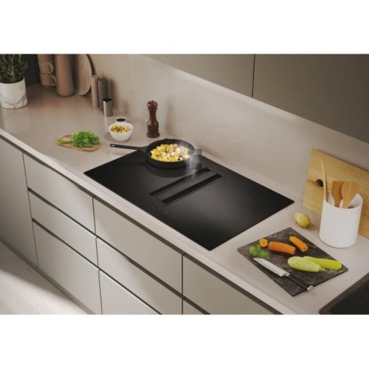 Placa de inducción Candy CIH8I4CF 83 cm con campana integrada y control táctil
