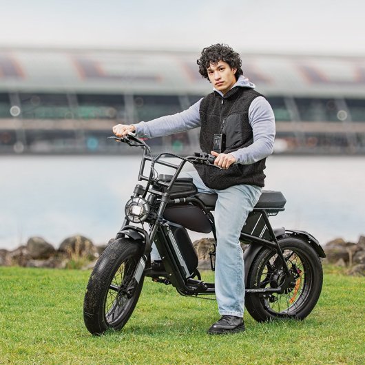 Bicicleta eléctrica Qreate Cavet Air Plus 20" Fat Bike 250W doble suspensión sillín confort