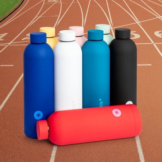 Antartik - Bottiglia termica riutilizzabile in acciaio inossidabile da 0,75 l. Fucsia