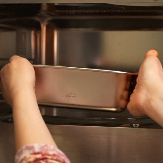 Lacor Ecoinox - Contenitore rotondo in acciaio inossidabile da 0,7 l, adatto al microonde