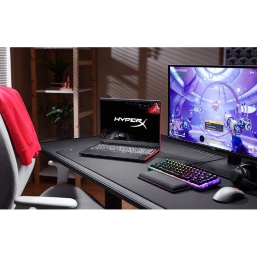 Portátil HP HyperX OMEN 15-gb0005ns 15.3" AMD Ryzen 7 260 24GB SSD RTX 5060 FreeDOS