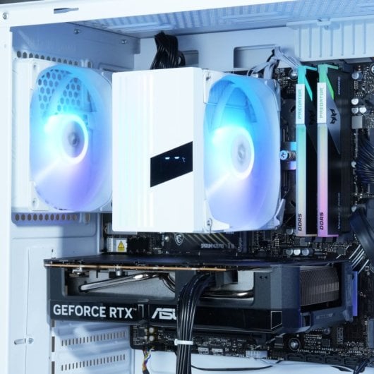 Epical-q Galeunxer Amd Ryzen 5 9600x, 32gb, 1tb Ssd Nvme, Rx 9060xt 16gb + Windows 11 Pro