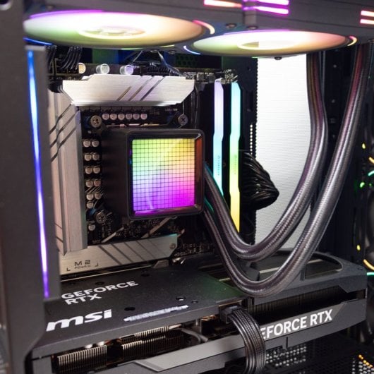 PcCom Ultimate Intel Core i7-14700KF / 32GB / 2TB M.2 / RTX 5080 / Windows 11 Pro