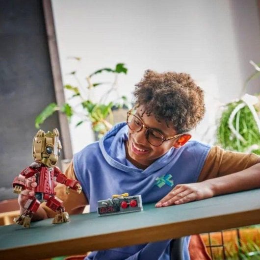 LEGO Marvel Groot En Combinaison De Ravageur 76341 604 pezzi