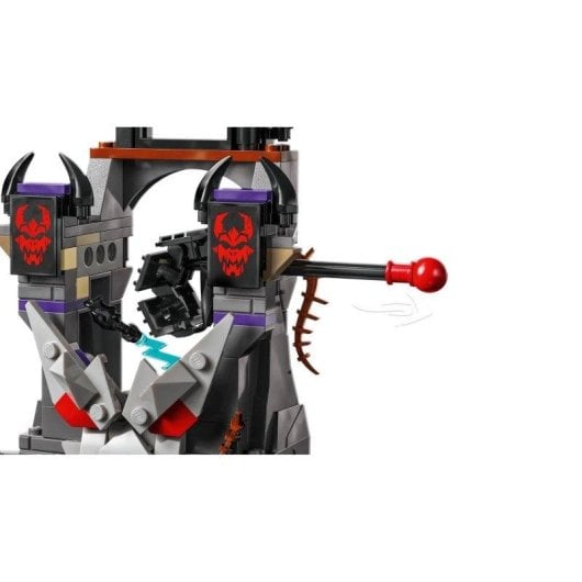 Set de construction LEGO Ninjago 71841 Village de la Tempête Dragonienne 305 pièces