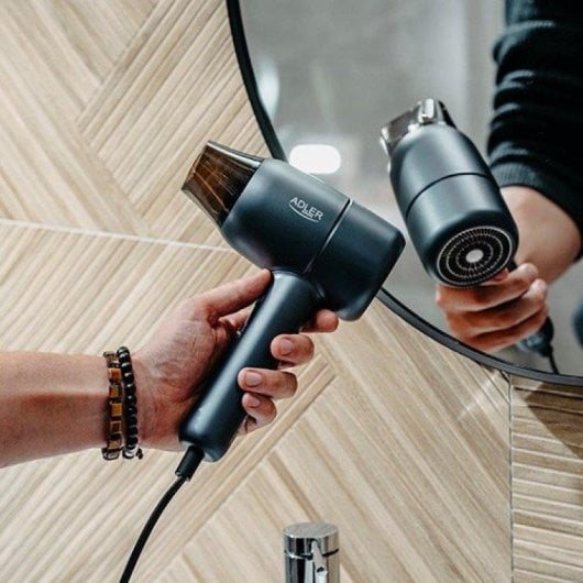 Föhn Adler AD 2279b 1800W 2 Temperaturstufen 2 Geschwindigkeiten Blau