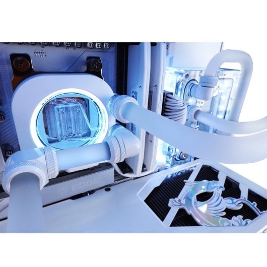 PCCom personnalisé Ryzen 7 9800X3D / 64 Go / SSD M.2 4 To / RTX 5080 + Windows 11 Pro