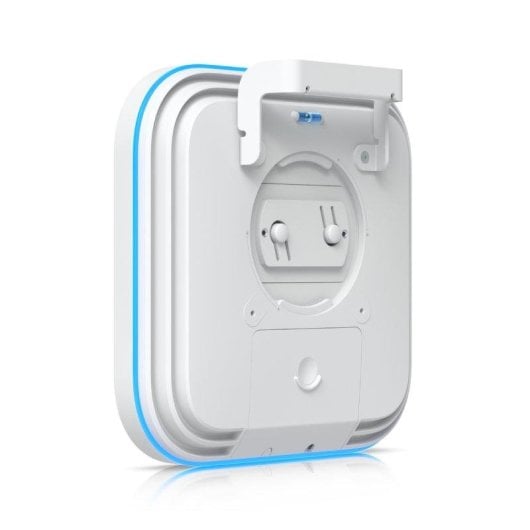 Point d'accès Ubiquiti E7 Campus Wi-Fi 7 10GbE Directionnel IP67