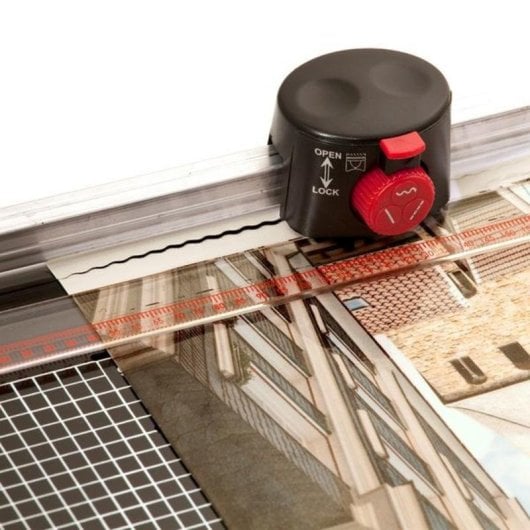 Plastifieuse Olympia A 245 Combo 24 cm 265 W noir avec massicot intégré