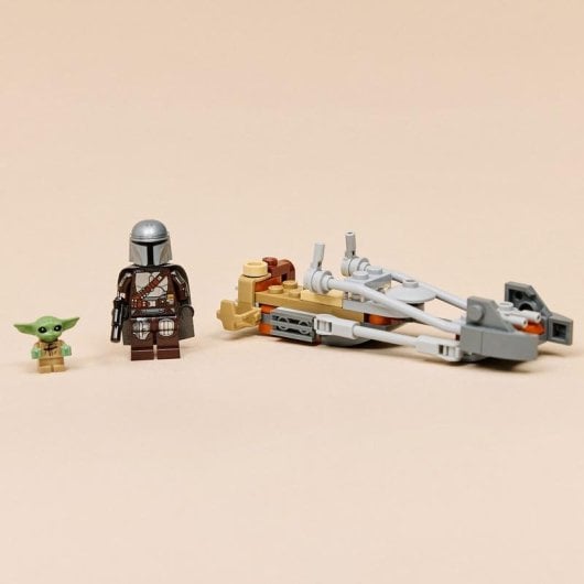 LEGO Star Wars La moto speeder del Mandaloriano und Grogu 75436 58 Teile