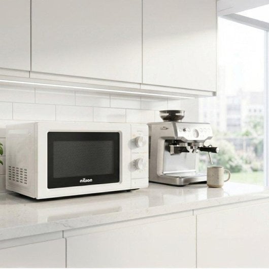 Microondas Nilson NMW2701 19 Litros 700W Control Manual Iluminación LED