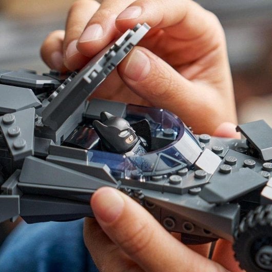 LEGO Batman Batmóvil de Batman vs Superman 76331 220 piezas