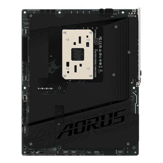 Carte mère Gigabyte X870 AORUS STEALTH X870 AM5 DDR5 ATX WiFi 7 PCIe 5.0 USB4 5GbE RGB