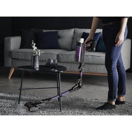 Aspiradora sin Cable Rowenta RH2039WO X-Force Flex 9.60 200W 45min Allergy Ultraligera 0,4L Negro y Púrpura