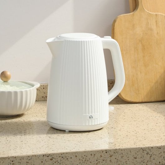 Chaleira elétrica Homcom 1,7L 2200W com desligamento automático, cor creme.