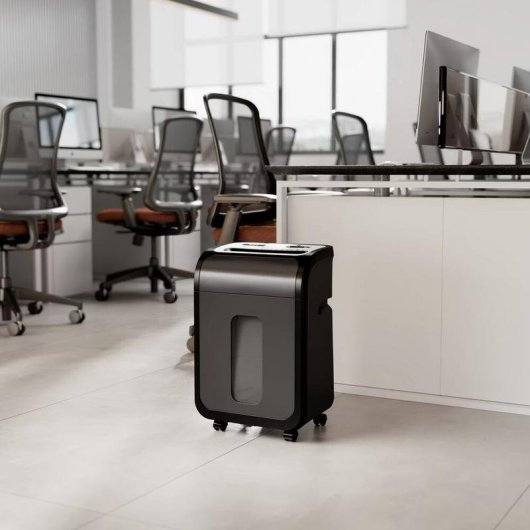 Destructora de papel Renkforce RF-6676274 microcorte P-5 8 hojas 20 l negra