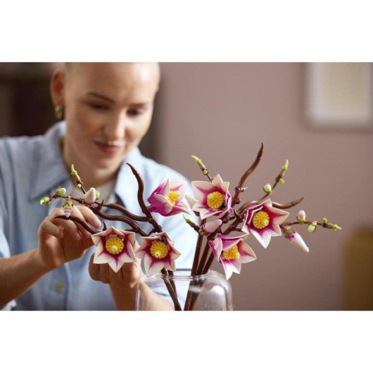LEGO Botanicals Ramas de Magnolia 11510 435 peças
