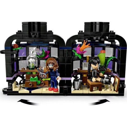 LEGO Wednesday Schwarze Dahlie 76784 358 pièces