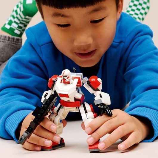 LEGO Star Wars Mech de Soldado Clon Shocktrooper 75448 151 pièces