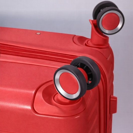 Conjunto de malas Benzi Bz5827r-60/50, composto por 2 malas rígidas expansíveis em ABS e necessaire, tamanho cabine 50cm e médio 60cm, 4 rodas duplas, fechadura de combinação, vermelho.
