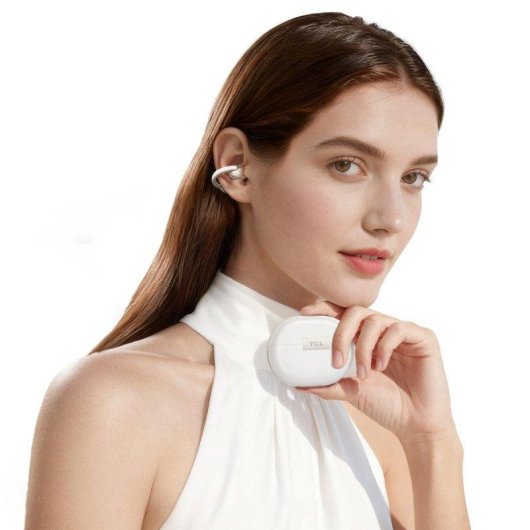 Écouteurs TCL Crystal Clip sans fil Bluetooth Open-ear, réduction de bruit, IPX4, blanc