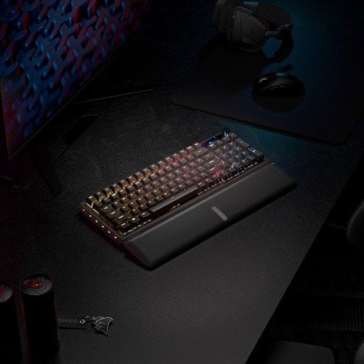 Teclado Corsair Vanguard 96 Wireless mecánico compacto con pantalla LCD, RGB