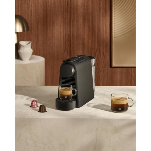 Caffettiera a capsule DeLonghi Essenza Mini 0,6L 19 bar compatta autospegnimento