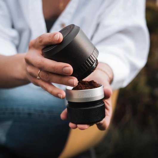 Molinillo de café OutIn Fino eléctrico compacto 25 g fresa cónica acero inoxidable