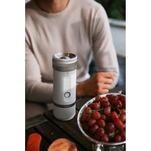 Molinillo de café OutIn Fino eléctrico 25 g fresa cónica acero blanco