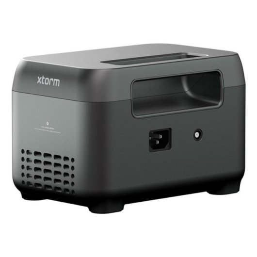 Energie-Station XTORM XP2W200 102,4Wh 1 AC-Anschluss 4 USB-Anschlüsse LiFePO4 Batterie LCD-Display Tragegriff