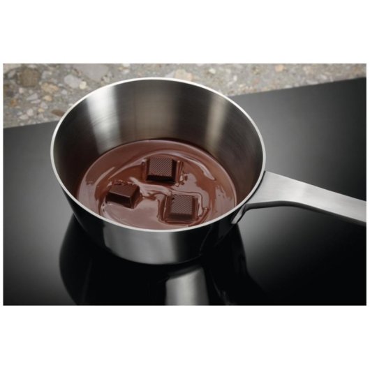 Placa Electrolux EIT61336 Indução 3 Zonas PowerBoost Hob2Hood 60 cm