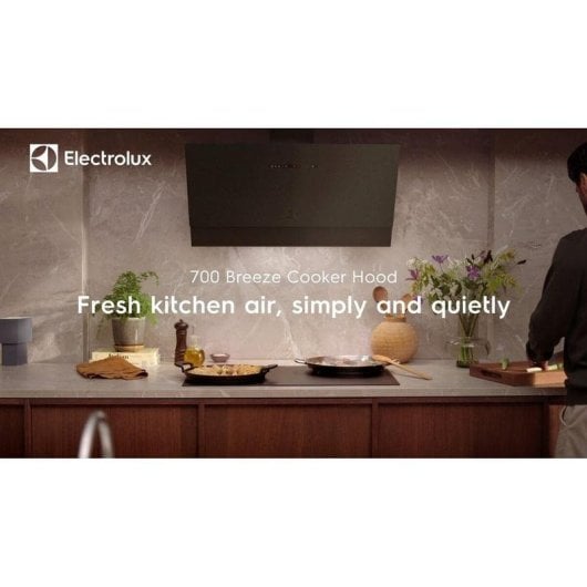 Campana extractora Electrolux LFT819K Ductado/Recirculação 90cm preta botões