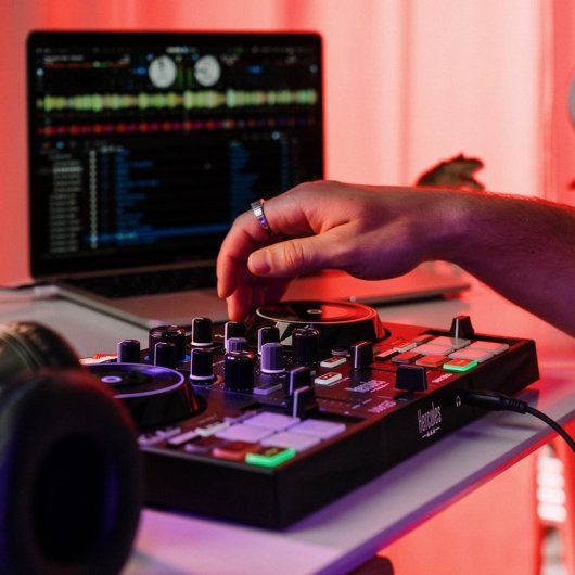 Controladora DJ Hercules DJControl Inpulse 200 MK3 USB-C Stems