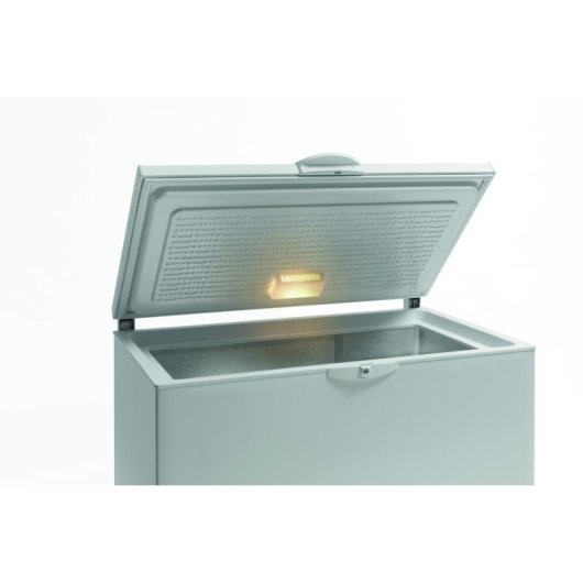 Congelador Indesit OS 2A 250 255L congelacao rapida silencioso branco