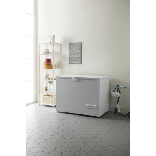 Congelador Indesit OS 2A 250 255L congelacao rapida silencioso branco